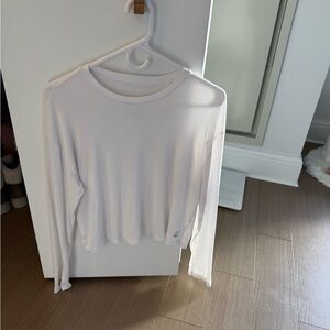 Vuori White Long Sleeve Tee